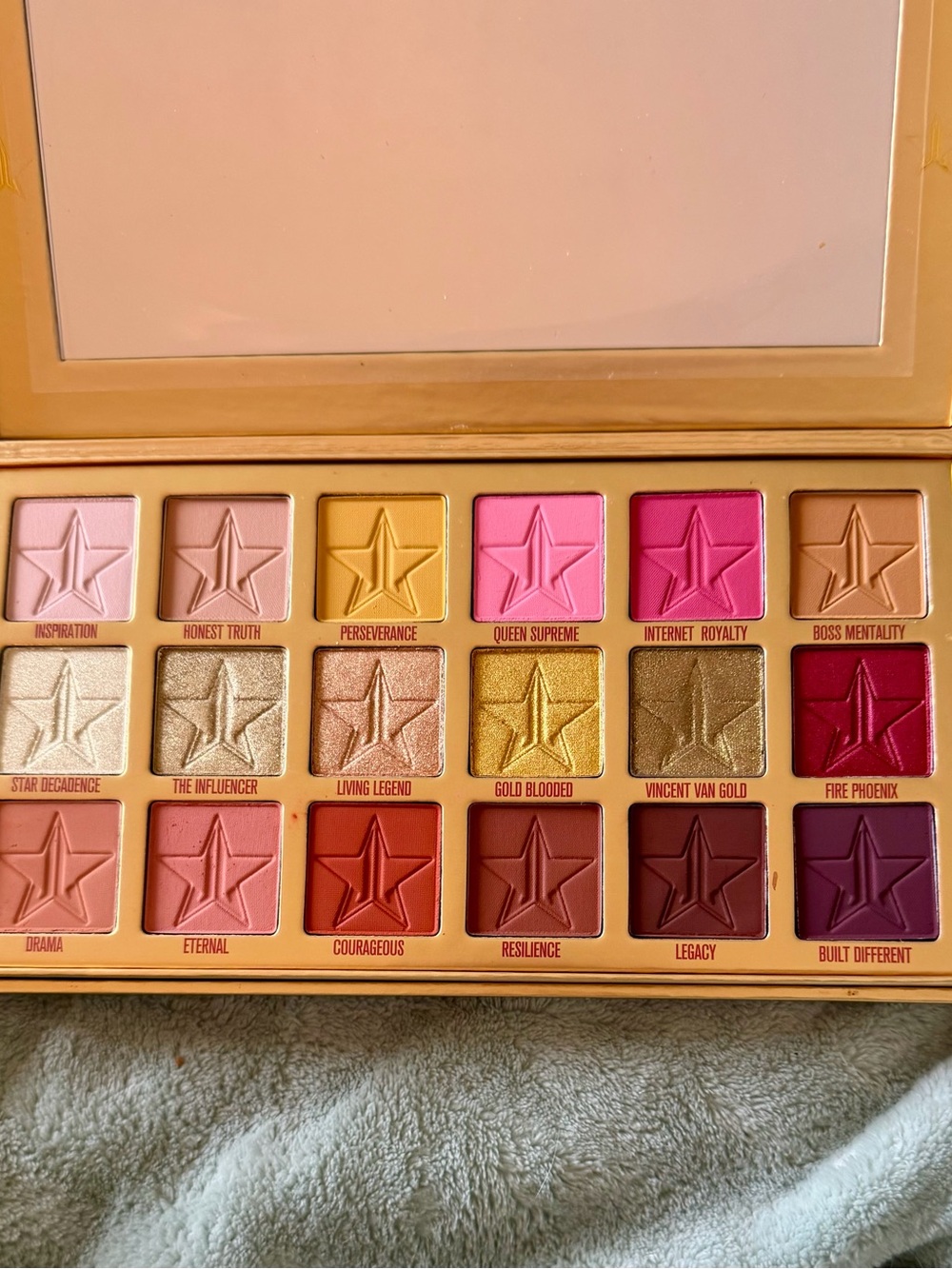 BNIB Jeffree Star Cosmetics Gold Blooded Artistry Palette